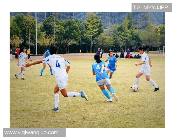 杭州足球队心理素质变革引发热议提升竞技状态与团队凝聚力 杭州足球队心理素质变革引发热议提升竞技状态与团队凝聚力